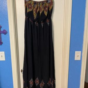 Strapless maxi